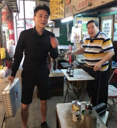 肥貓鄭則仕客串極限挑戰(zhàn)鏡頭被剪光 本人還傻傻 2