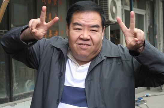 肥貓鄭則仕客串極限挑戰(zhàn)鏡頭被剪光 本人還傻傻 6