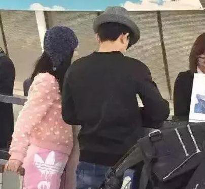 張杰謝娜離婚證曝光 謝娜懷孕8次都流產被張杰拋棄 10