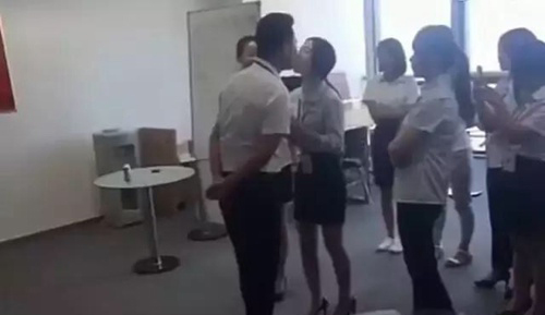 【嘰歪哥 V0.138】川普特屌 特朗普自夸喜歡玩弄已婚女 5