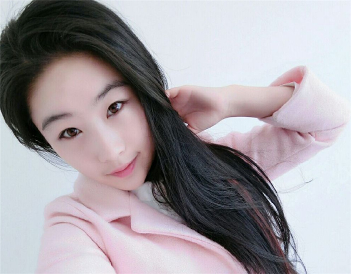 劉美辰個人資料 劉美辰無圣光圖片性感撩人顯身姿 3