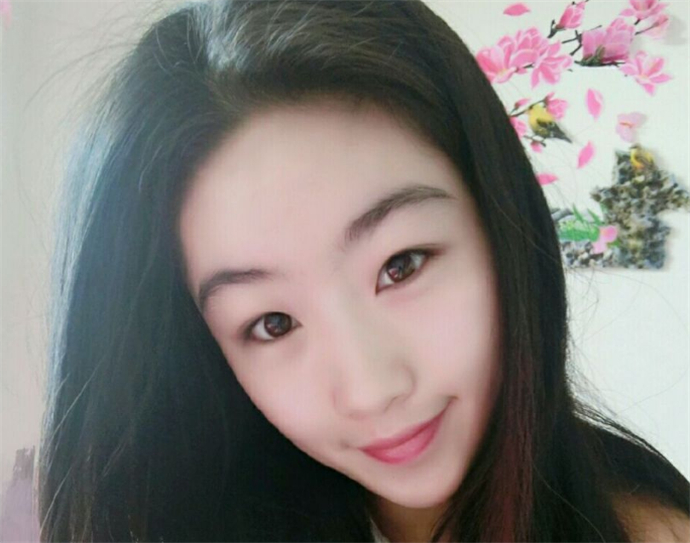 劉美辰個人資料 劉美辰無圣光圖片性感撩人顯身姿 1
