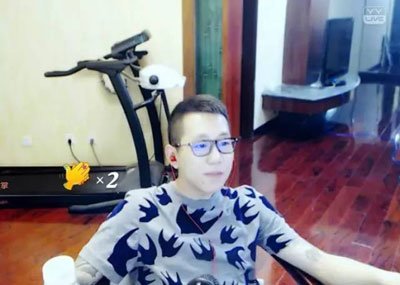 王小源和阿哲在北京打架事件 王小源和阿哲周星大戰 5