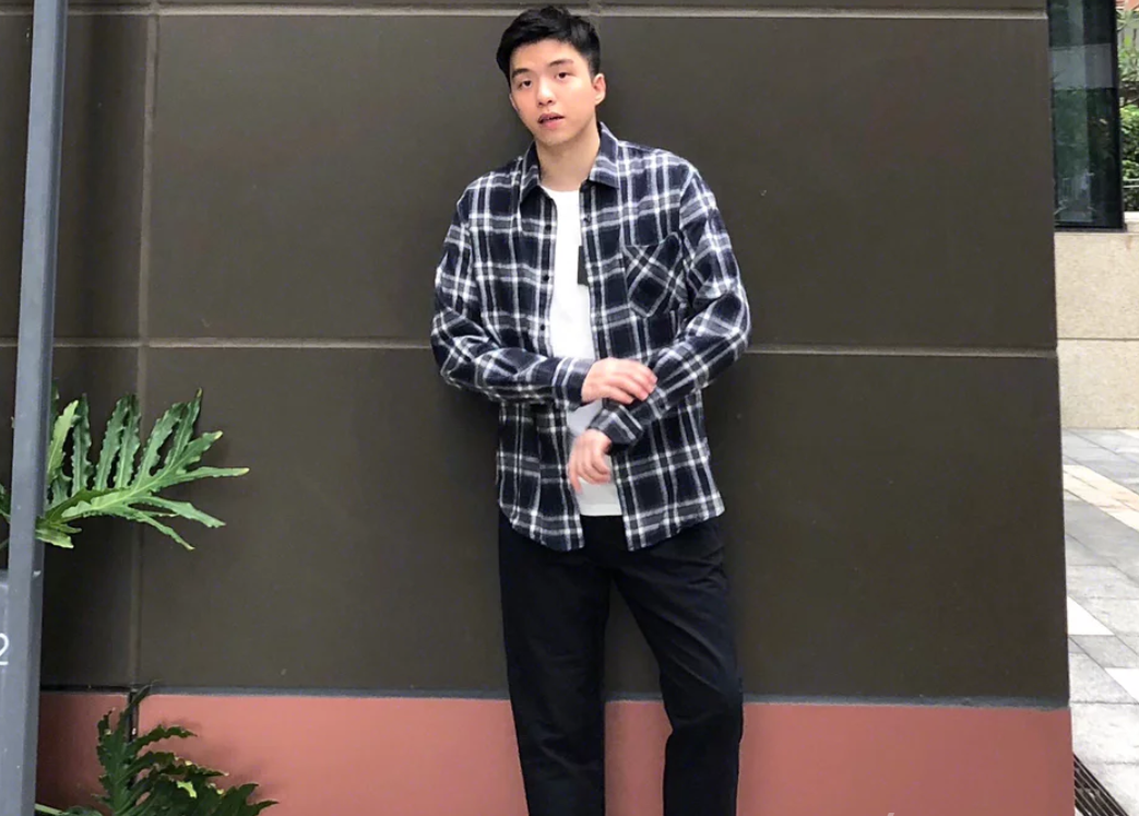 夏天男生時(shí)尚T恤穿搭 涼爽舒適的享受感 2