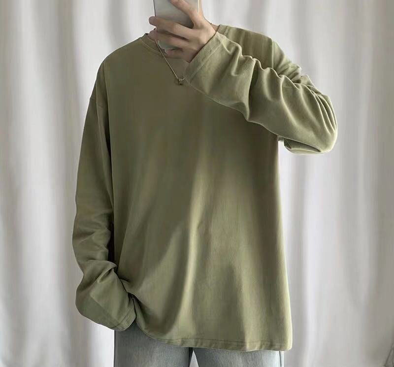 男生初秋搭配圖片 純色系長T恤搭配 3
