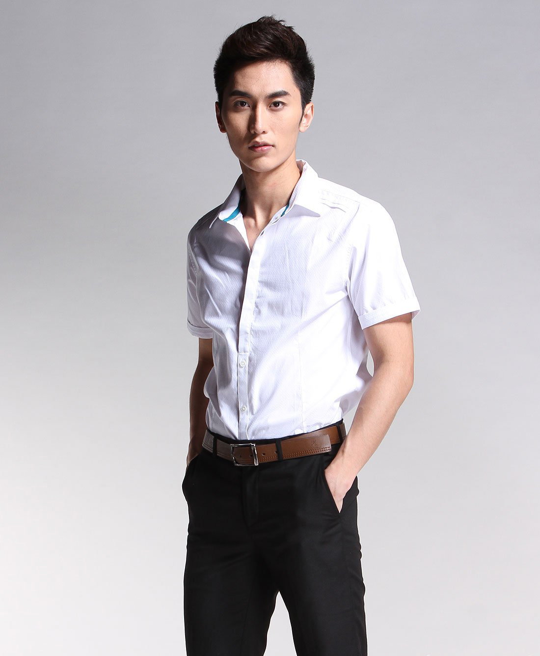 窄肩男生適合穿什么衣服 窄肩男生搭配技巧 1