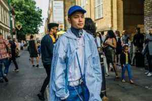 秋季男生條紋衫搭配 總有一款適合你