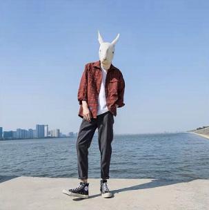 男生怎么搭配衣服好看 趕緊學(xué)起來(lái)吧 2