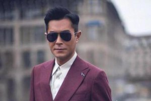 2020春夏季黑皮膚男生怎么搭配推薦
