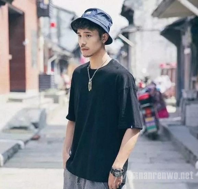 2020年帥氣男生衣服搭配夏季 1