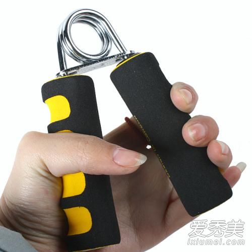 握力器怎么用圖解 握力器的正確使用方法 3