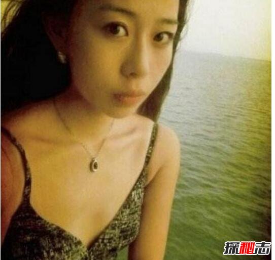 微博平胸大賽照片 我平胸我驕傲省布料 7