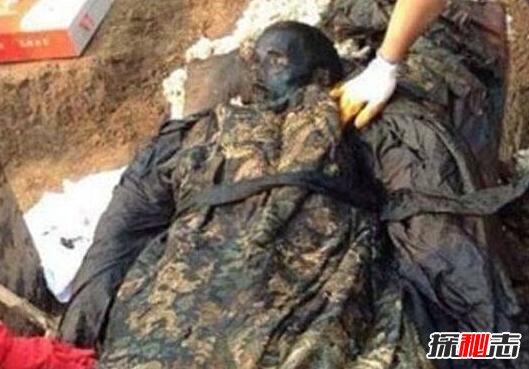 南充挖出百年清朝老尸事件 駭人聽聞的事件 2