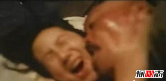 安樂戰場被剪戲份 尺度非常大的鏡頭 2