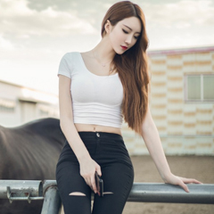 yy小溫妮的個(gè)人資料照片 直播間 公會(huì)介紹 1