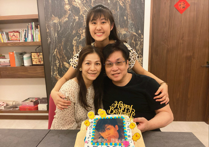 歌手鄭智化妻子是誰 鄭智化一家三口照片 2