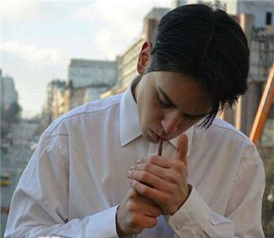婚外情動心的男人表現 一定會對你負責任 4