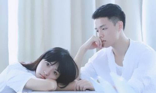 女生不想讓你追她的表現(xiàn) 見到你會尷尬 3