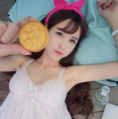 我和鄰家姐姐的故事 緣分很奇妙讓我們在一起 3