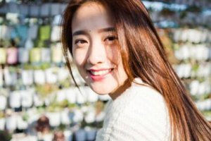 我和鄰家姐姐的故事 緣分很奇妙讓我們在一起