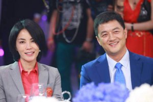 王菲比李亞鵬大幾歲啊 兩個人是姐弟戀