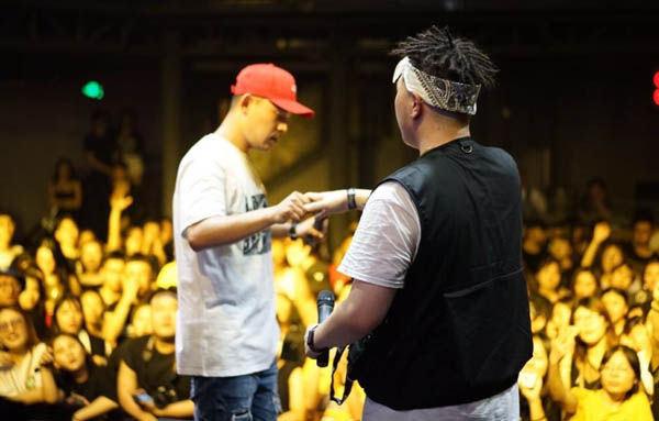 艾福杰尼以前胖的照片 艾福杰尼胖成這樣 2