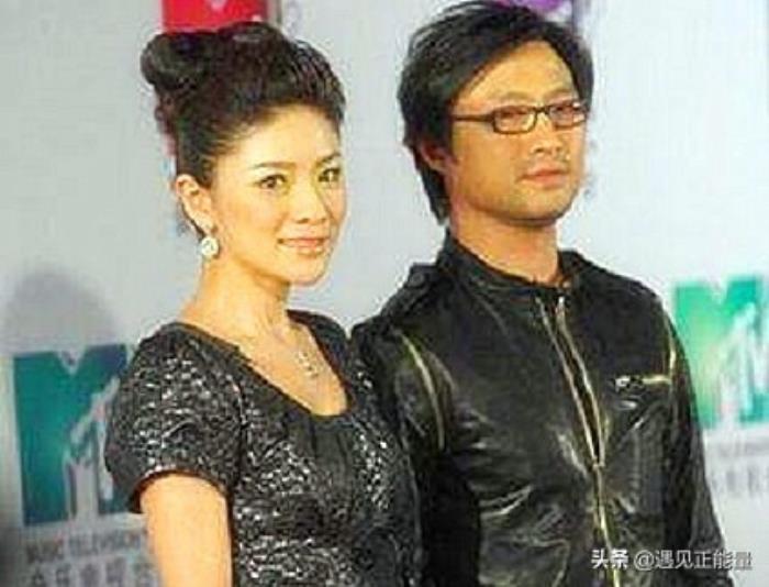 汪峰結(jié)過幾次婚都是和誰 他們之間的愛情故事 2