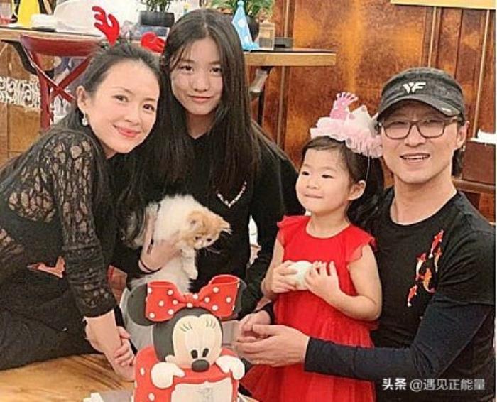 汪峰結(jié)過幾次婚都是和誰 他們之間的愛情故事 6
