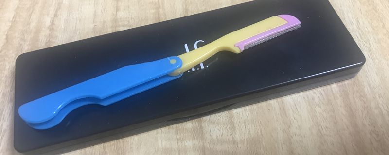 修眉刀怎么用 修眉刀順著刮還是逆著 2