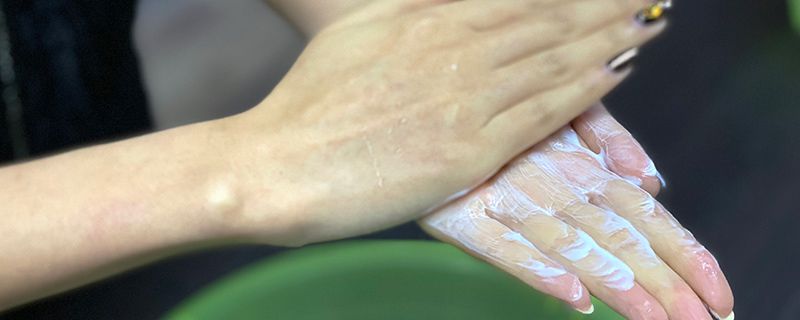 洗面奶能不能收縮毛孔 3