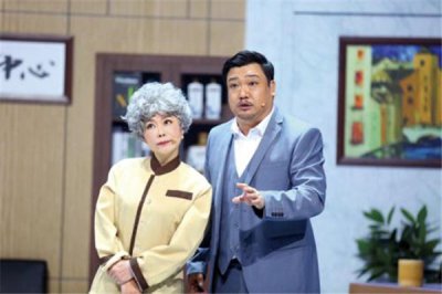 任梓慧是賈冰的老婆嗎 賈冰的漂亮美女助演 4