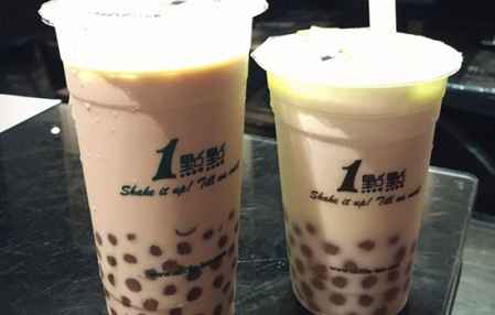 奶茶杯能放微波爐加熱嗎 奶茶可以放冰箱第二天喝嗎 1