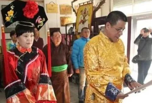 愛新覺羅改成了什么姓氏 愛新覺羅后人分布在什么地方 1