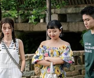 小城故事多說的是哪里 《小城故事多》講的是什么故事 1