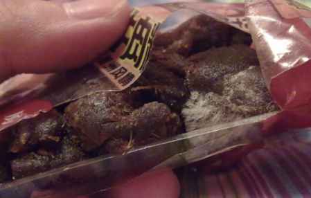 牛肉干白白的是發霉了 牛肉干發霉長毛了能吃嗎 2