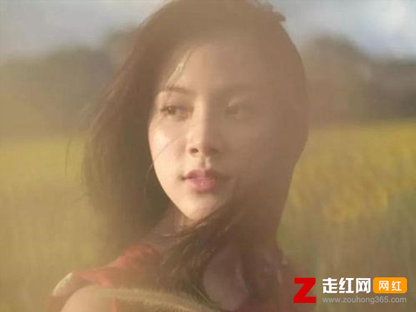 平采娜在泰國火嗎  平采娜演過什么泰國劇比較火 1