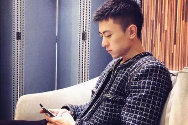 秦奮的爸爸秦勉資料 神秘的背景撲朔迷離 4